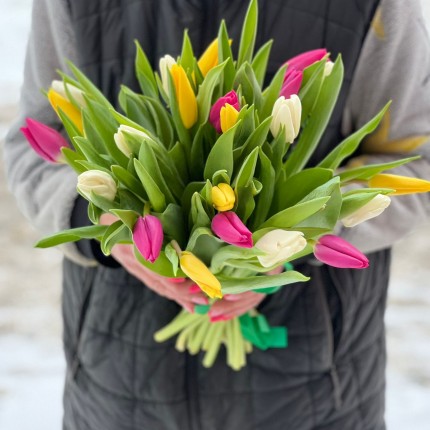 Букет из разноцветных тюльпанов - заказать с доставкой в Пензе