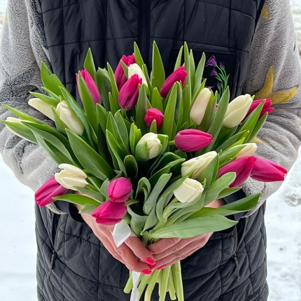 Букет из белых ирозовых тюльпанов - купить с доставкой в Пензе