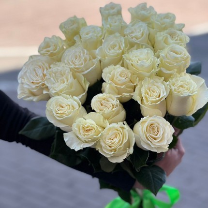 Букет из белых роз - купить с доставкой в Пензе